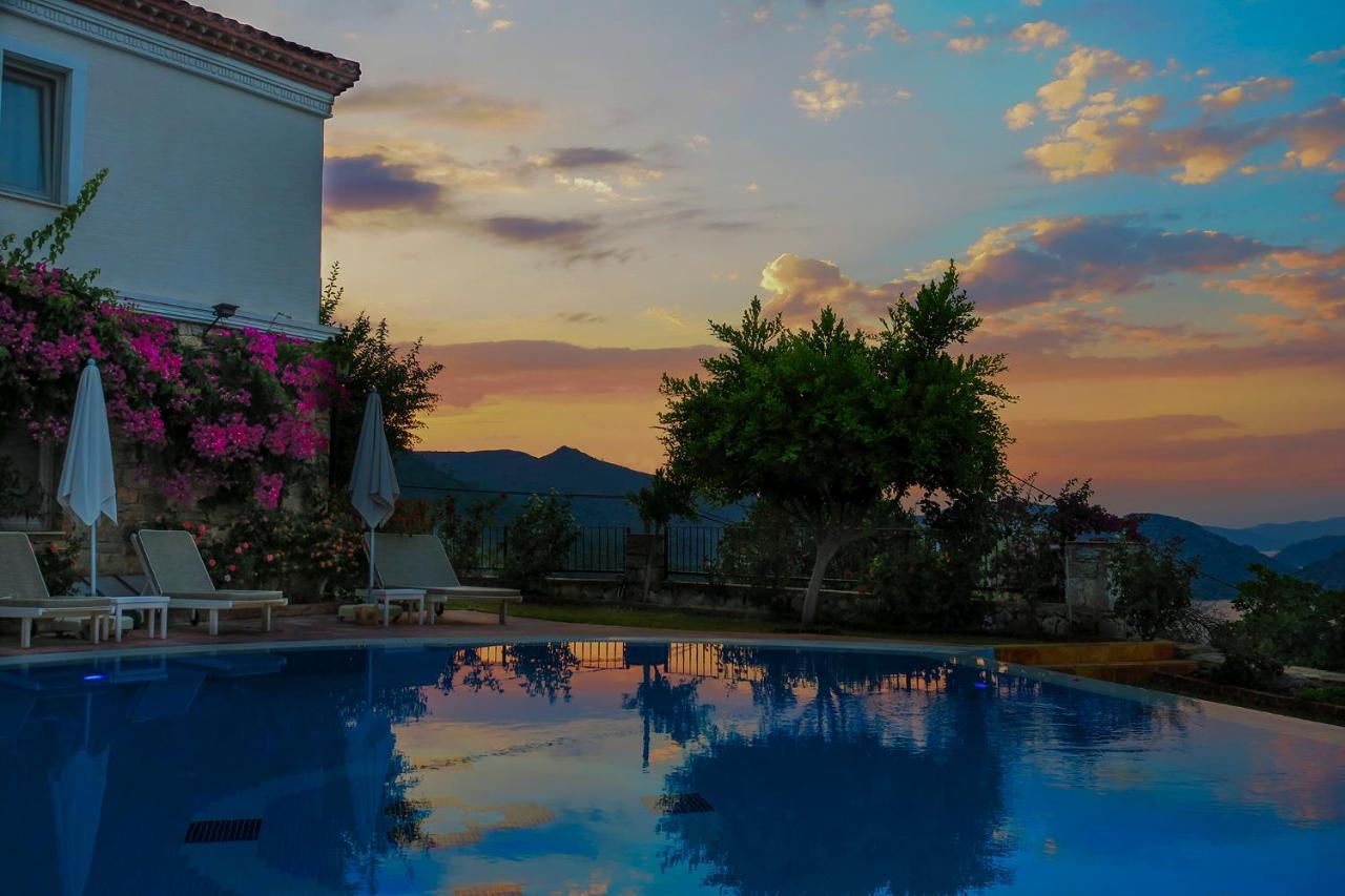 Swan Lake Hotel - Adult Only Selimiye  Exterior foto