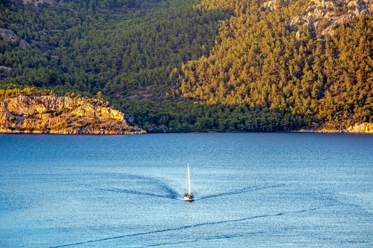 Swan Lake Hotel - Adult Only Selimiye  Exterior foto